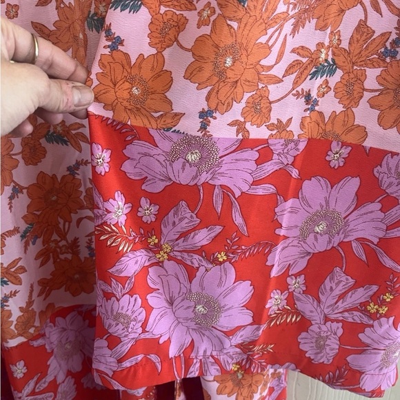 Jessica Simpson Pink and Orange Floral Top - Picture 5 of 8